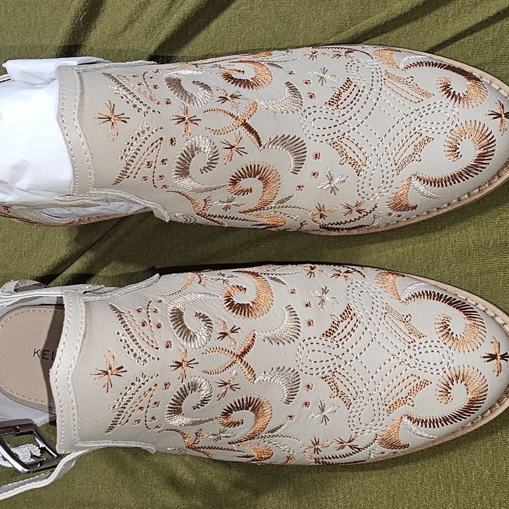 Kelsi Dagger Cream and Brown Ankle Booties